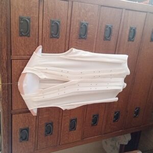 Cache. Sleeveless Top